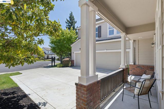 3609 Oakhurst Ct, Dublin, CA 94568
