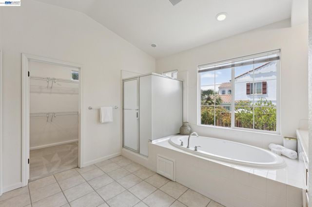 3609 Oakhurst Ct, Dublin, CA 94568