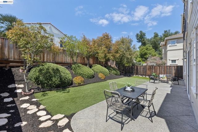3609 Oakhurst Ct, Dublin, CA 94568