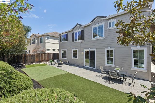 3609 Oakhurst Ct, Dublin, CA 94568