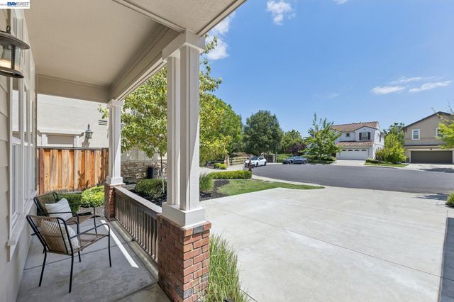 3609 Oakhurst Ct, Dublin, CA 94568