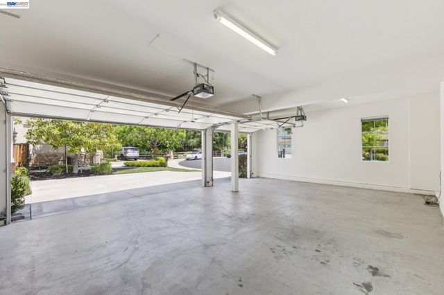 3609 Oakhurst Ct, Dublin, CA 94568