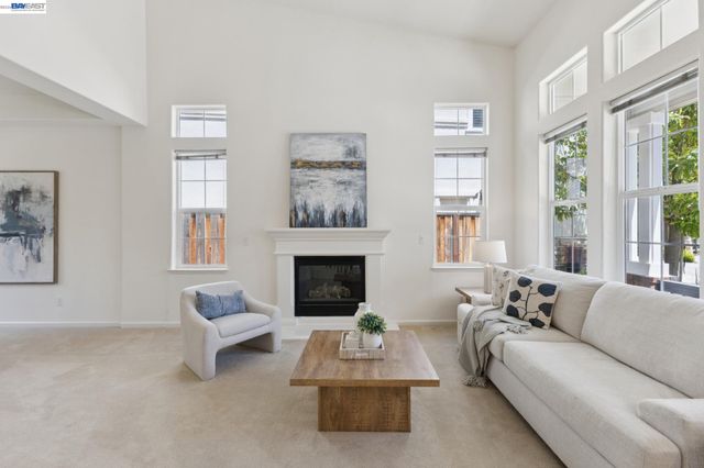 3609 Oakhurst Ct, Dublin, CA 94568