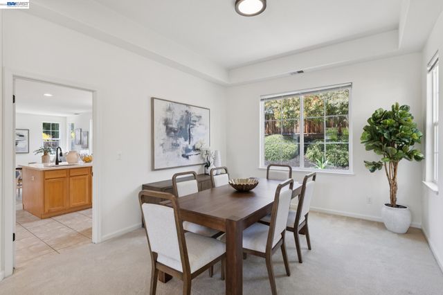 3609 Oakhurst Ct, Dublin, CA 94568
