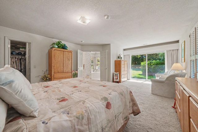 9069 Bader Rd, Elk Grove, CA 95624