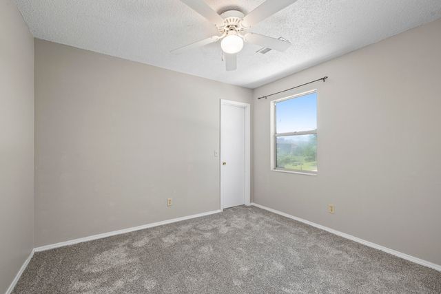 5834 S Iris Lane, Battlefield, MO 65619