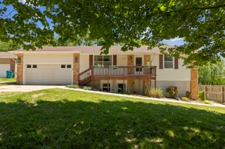 5834 S Iris Lane, Battlefield, MO 65619