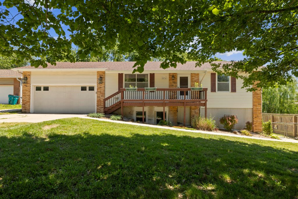 5834 S Iris Lane, Battlefield, MO 65619