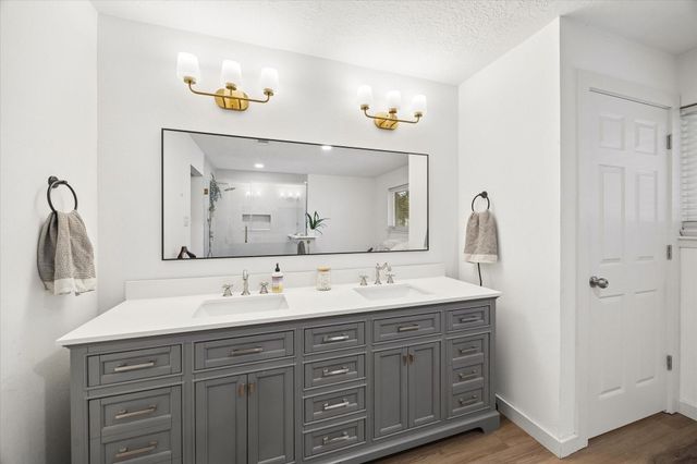 19197 Ramsey Road, Crosby, TX 77532