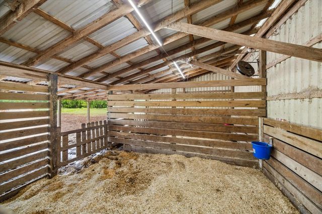 19197 Ramsey Road, Crosby, TX 77532