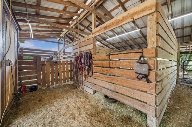 19197 Ramsey Road, Crosby, TX 77532