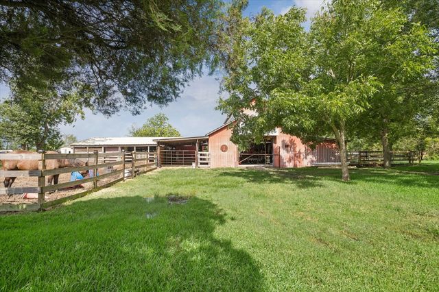 19197 Ramsey Road, Crosby, TX 77532