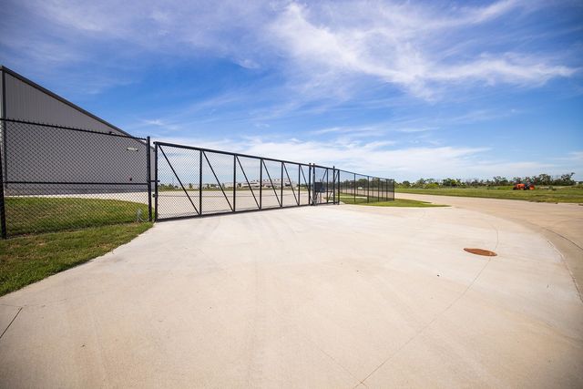 1532 E Mason Dr Unit A 108, Kechi, KS 67067