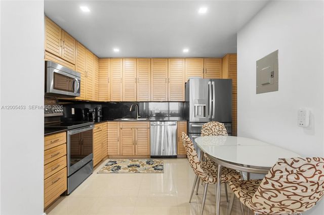 2101 S Ocean 1001, Hollywood, FL 33019