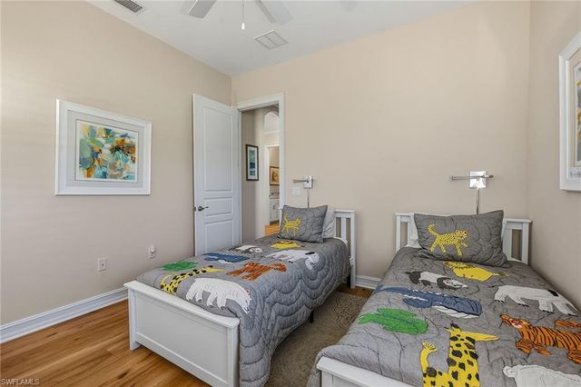 9327 Chiasso CT, Naples, FL 34114