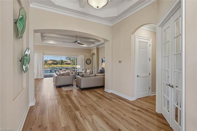 9327 Chiasso CT, Naples, FL 34114