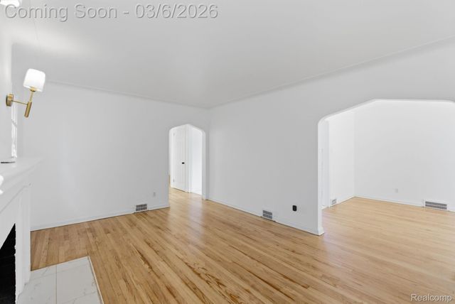 10947 Roxbury Street, Detroit, MI 48224