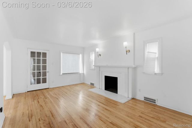 10947 Roxbury Street, Detroit, MI 48224