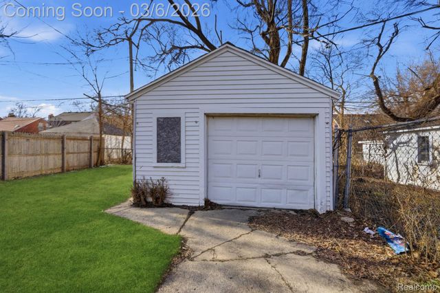 10947 Roxbury Street, Detroit, MI 48224