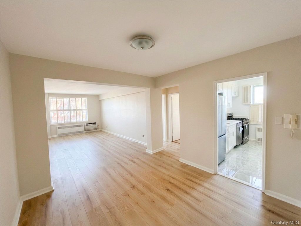 26-21 Union Street 6D, Flushing, NY 11354 — photo 4