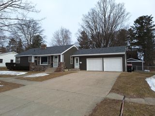 340 W Todd Avenue, Reed City, MI 49677
