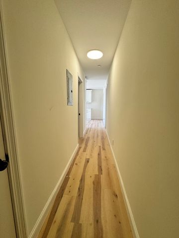 605 Millbury St, Worcester, MA 01604