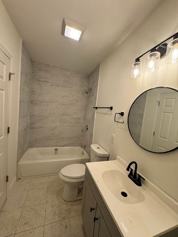 605 Millbury St, Worcester, MA 01604