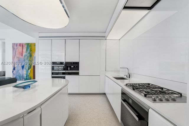 3315 Collins Ave 4C, Miami Beach, FL 33140