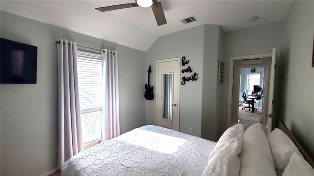 1020 Lake Meadow Lane, Little Elm, TX 75068