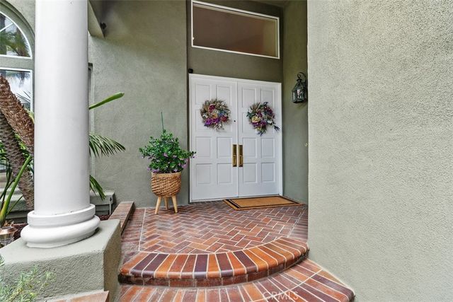 22161 Wayside, Mission Viejo, CA 92692