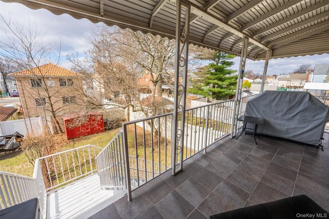 3214 Rawlins Avenue, Bronx, NY 10465