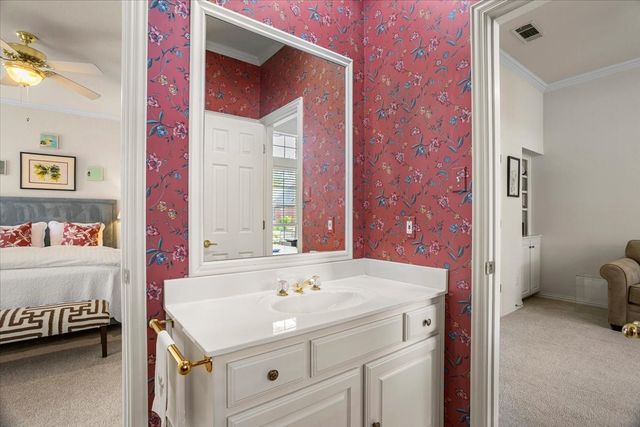 2833 Manorwood Trail, Fort Worth, TX 76109