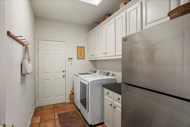 2833 Manorwood Trail, Fort Worth, TX 76109