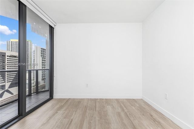 55 SW 9 St 1208, Miami, FL 33130