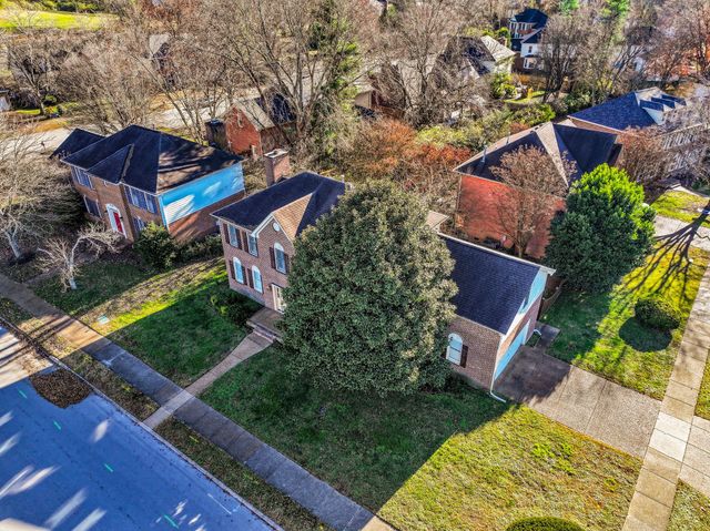 1404 Buckingham Cir, Franklin, TN 37064