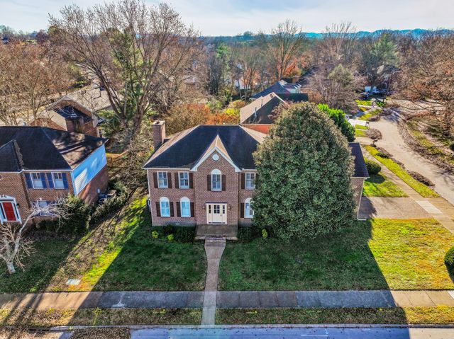 1404 Buckingham Cir, Franklin, TN 37064