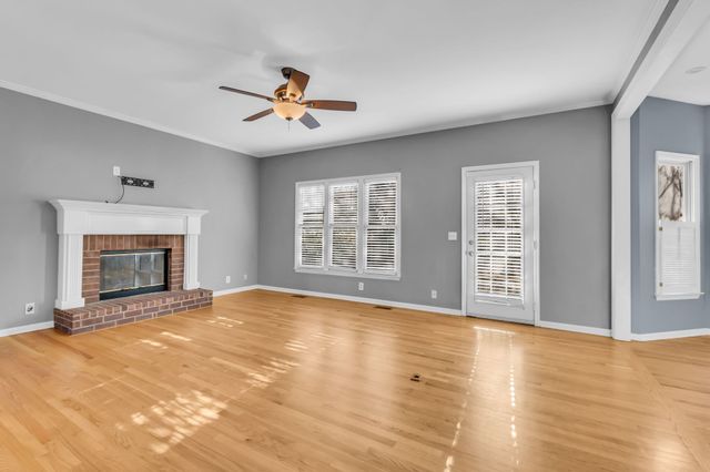 1404 Buckingham Cir, Franklin, TN 37064