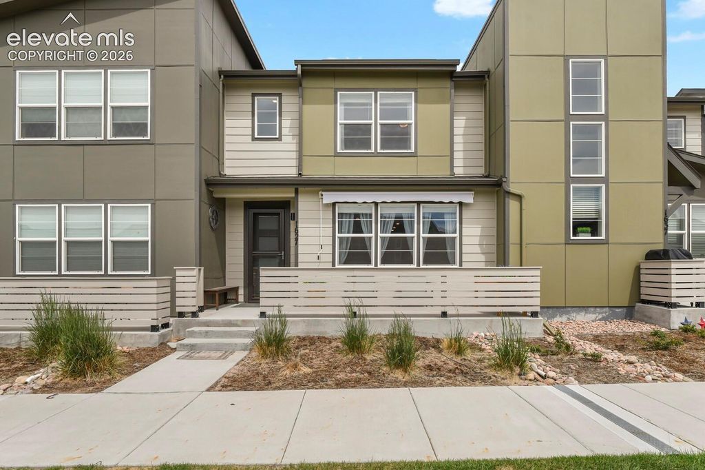 1627 Blue Sapphire View, Colorado Springs, CO 80908