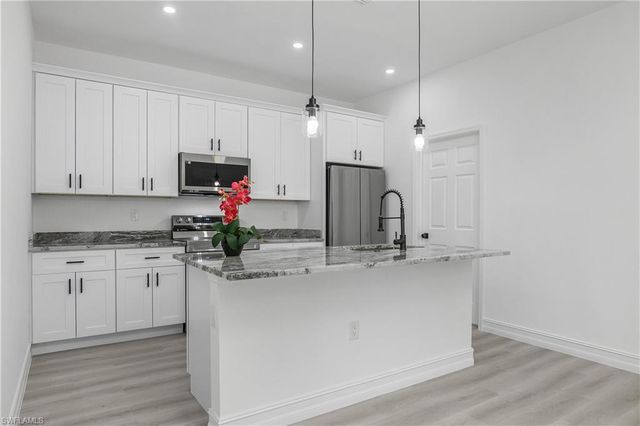 14341 Trinidad ST, Fort Myers, FL 33905