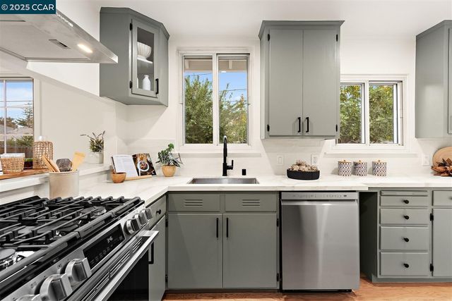 1228 Forrestal Ave, San Jose, CA 95110