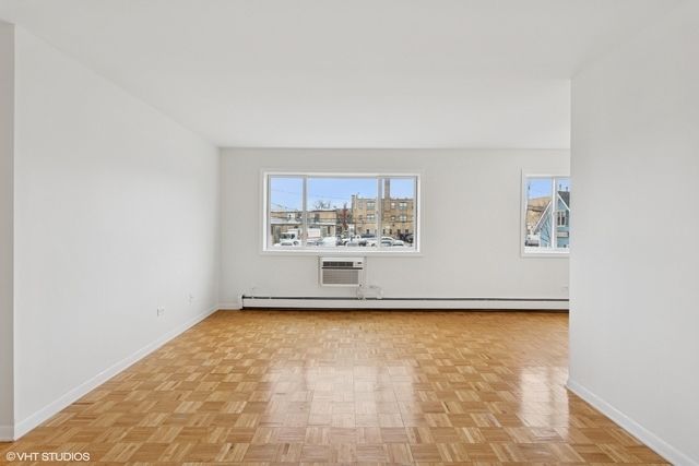 1136 Greenleaf Avenue 205, Wilmette, IL 60091