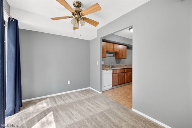 9582 Fernwood Drive, Olmsted Falls, OH 44138