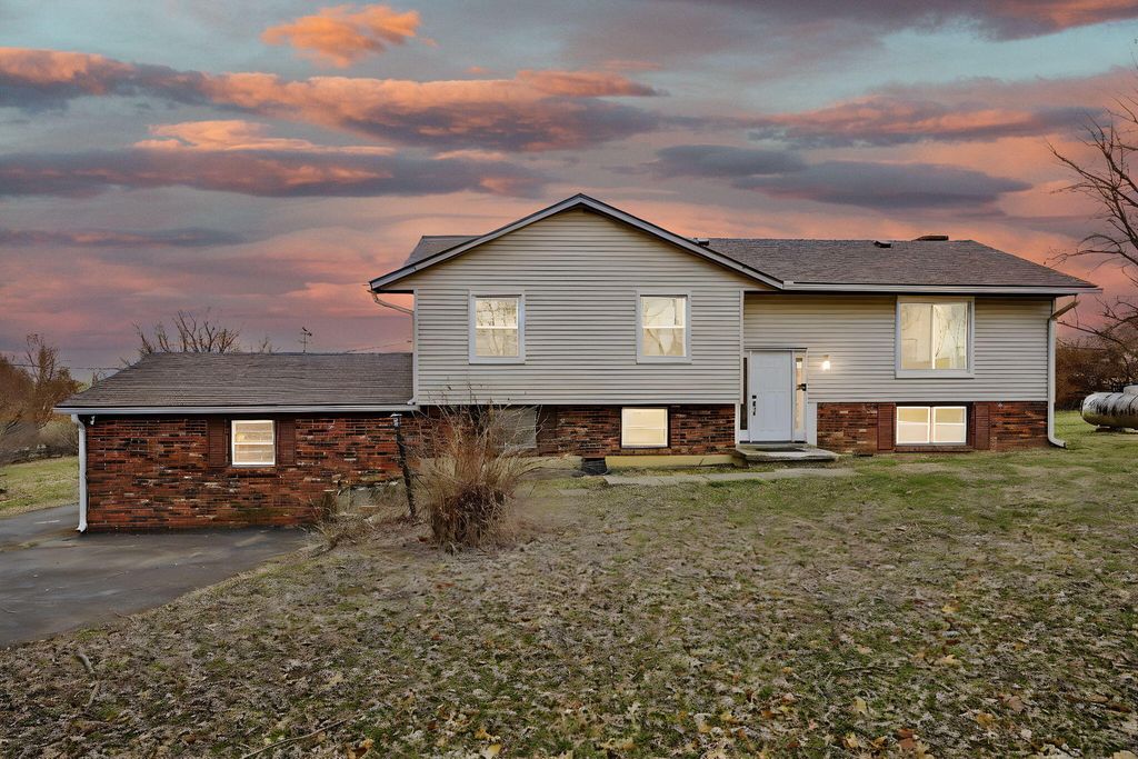 2355 Carrick Road, Lexington, KY 40511