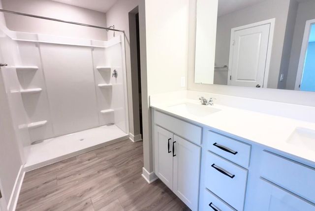 932 Greenlawn Avenue W, Delano, MN 55328