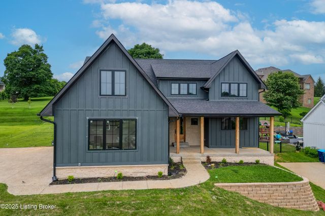 6609 Clore Lake Rd, Crestwood, KY 40014