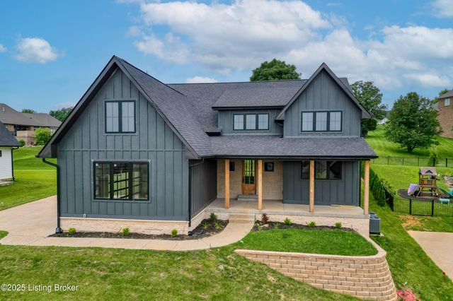 6609 Clore Lake Rd, Crestwood, KY 40014