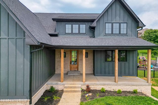 6609 Clore Lake Rd, Crestwood, KY 40014