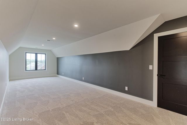 6609 Clore Lake Rd, Crestwood, KY 40014