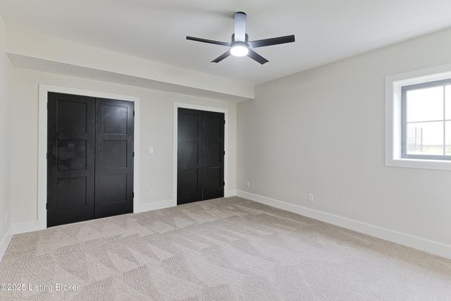 6609 Clore Lake Rd, Crestwood, KY 40014