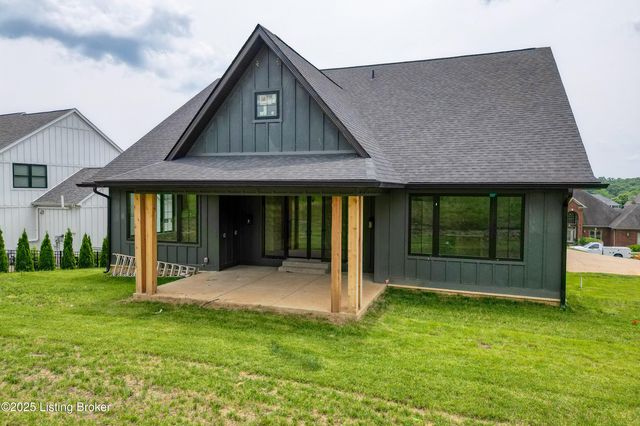 6609 Clore Lake Rd, Crestwood, KY 40014